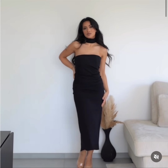 Zara Draped Dress With Choker - Picture 13 of 16